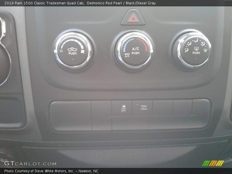 Delmonico Red Pearl / Black/Diesel Gray 2019 Ram 1500 Classic Tradesman Quad Cab