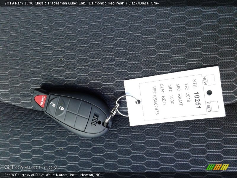 Delmonico Red Pearl / Black/Diesel Gray 2019 Ram 1500 Classic Tradesman Quad Cab