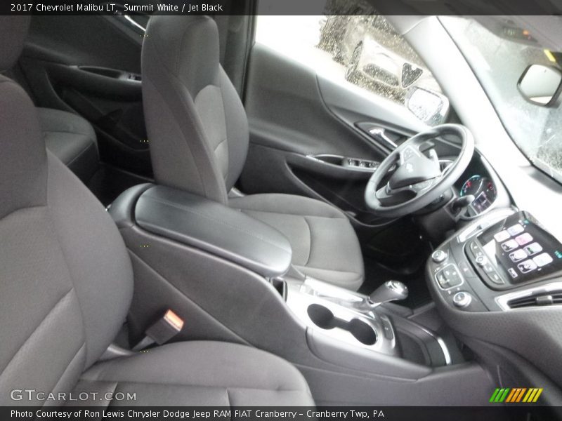 Summit White / Jet Black 2017 Chevrolet Malibu LT
