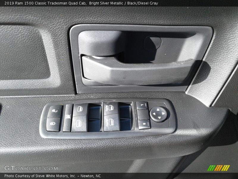 Bright Silver Metallic / Black/Diesel Gray 2019 Ram 1500 Classic Tradesman Quad Cab