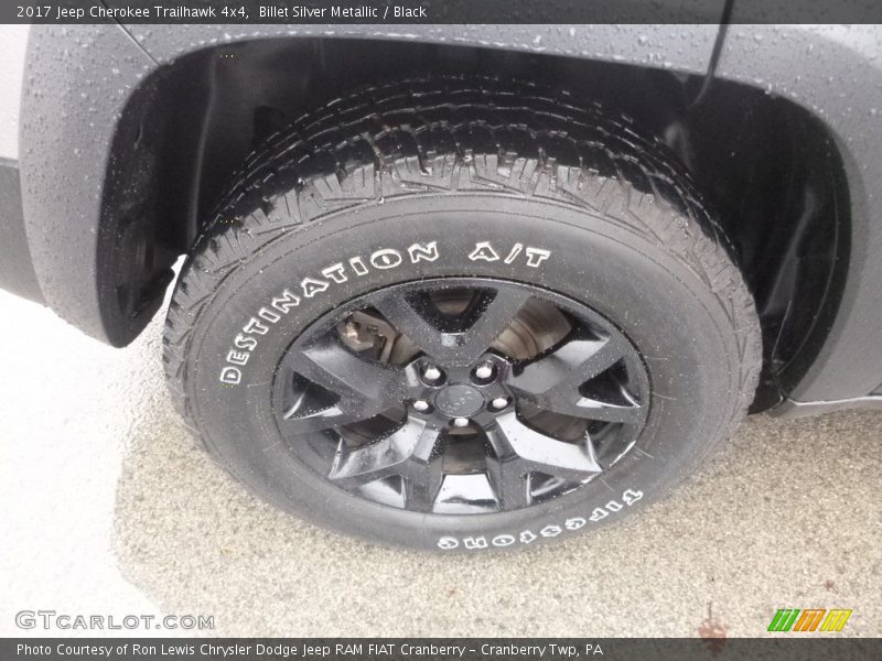 Billet Silver Metallic / Black 2017 Jeep Cherokee Trailhawk 4x4