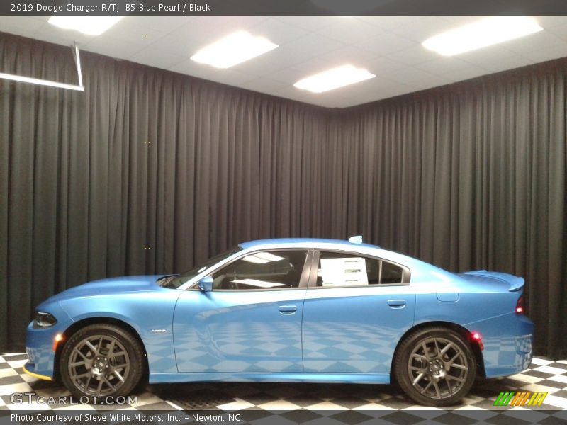 B5 Blue Pearl / Black 2019 Dodge Charger R/T