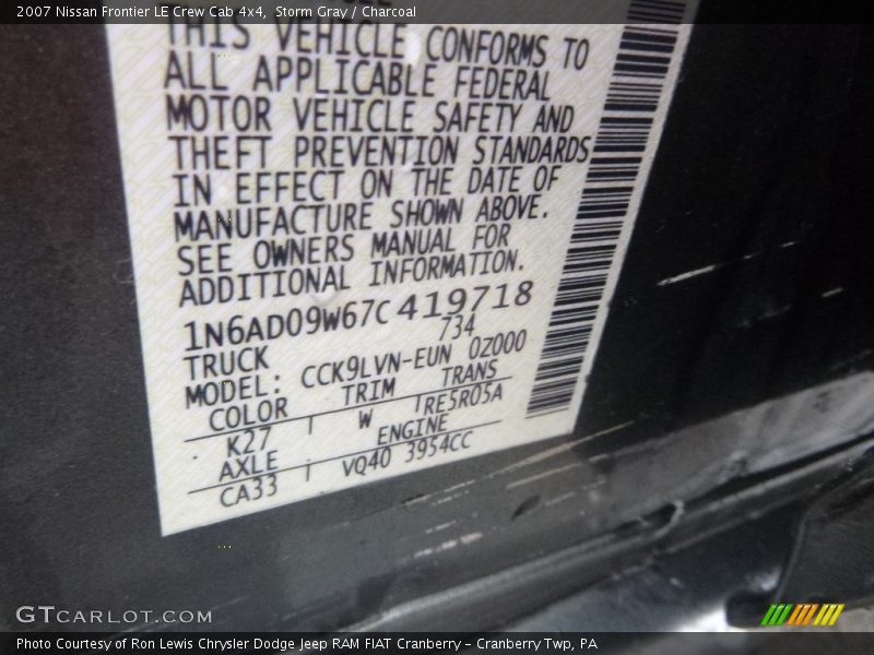 Storm Gray / Charcoal 2007 Nissan Frontier LE Crew Cab 4x4