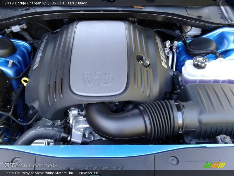  2019 Charger R/T Engine - 5.7 Liter HEMI OHV 16-Valve VVT MDS V8