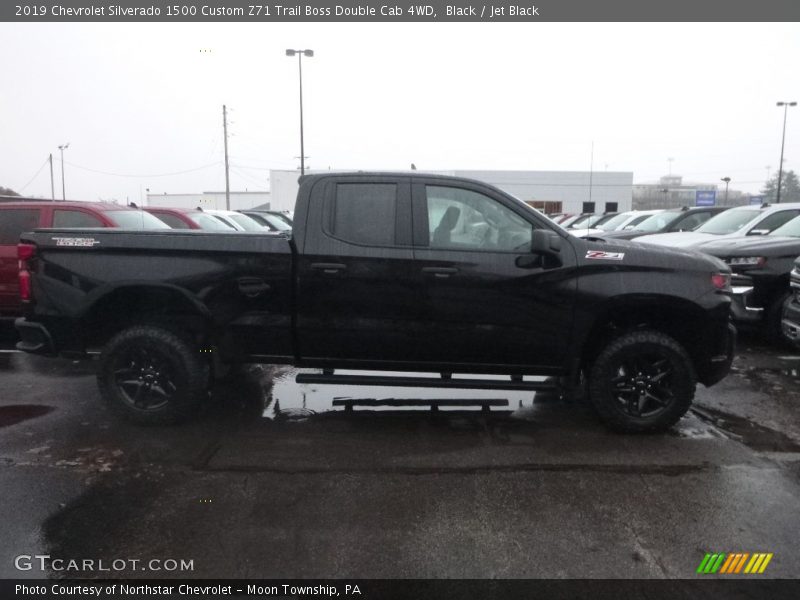 Black / Jet Black 2019 Chevrolet Silverado 1500 Custom Z71 Trail Boss Double Cab 4WD