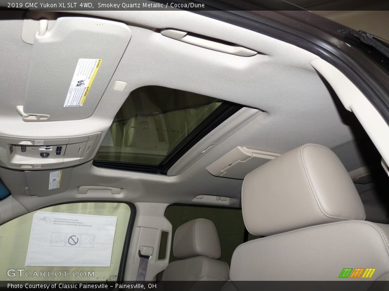 Smokey Quartz Metallic / Cocoa/Dune 2019 GMC Yukon XL SLT 4WD
