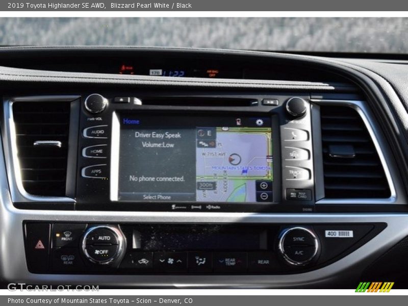 Blizzard Pearl White / Black 2019 Toyota Highlander SE AWD