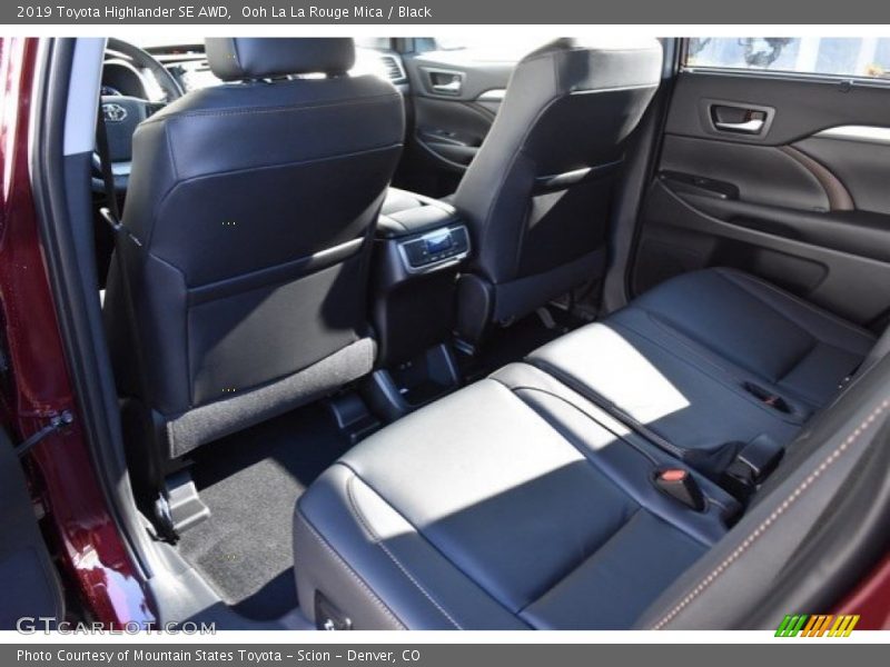 Ooh La La Rouge Mica / Black 2019 Toyota Highlander SE AWD