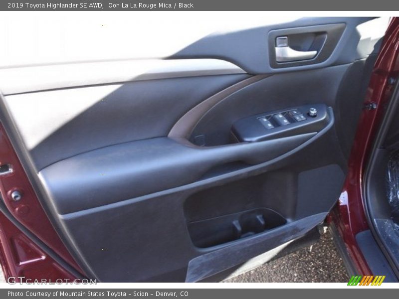 Ooh La La Rouge Mica / Black 2019 Toyota Highlander SE AWD