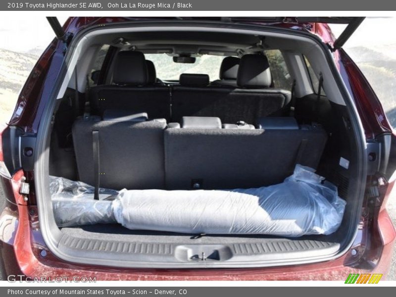 Ooh La La Rouge Mica / Black 2019 Toyota Highlander SE AWD