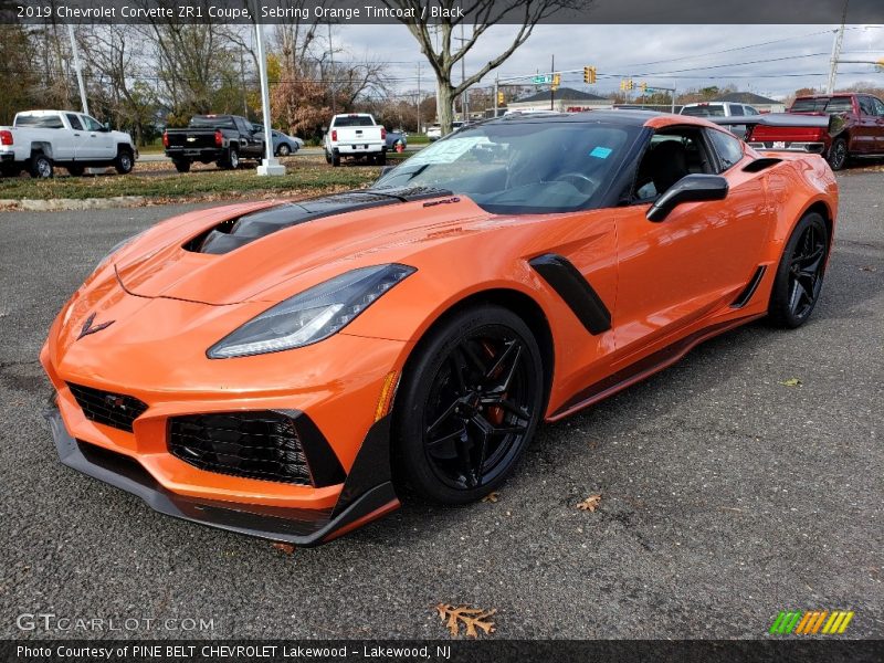Front 3/4 View of 2019 Corvette ZR1 Coupe