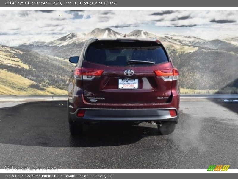 Ooh La La Rouge Mica / Black 2019 Toyota Highlander SE AWD