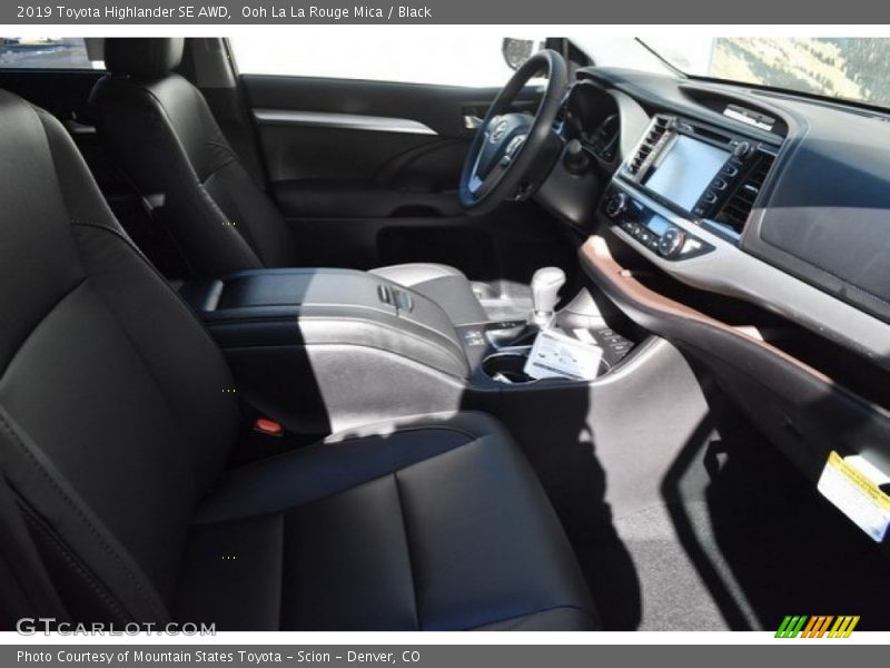 Ooh La La Rouge Mica / Black 2019 Toyota Highlander SE AWD