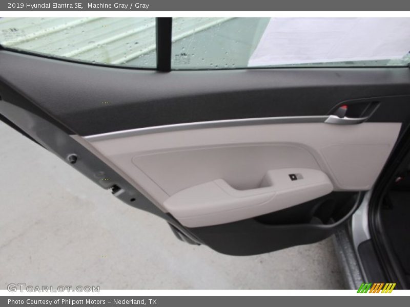Machine Gray / Gray 2019 Hyundai Elantra SE