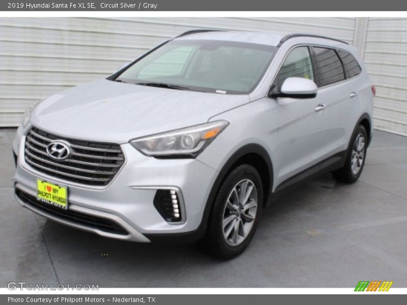 Circuit Silver / Gray 2019 Hyundai Santa Fe XL SE