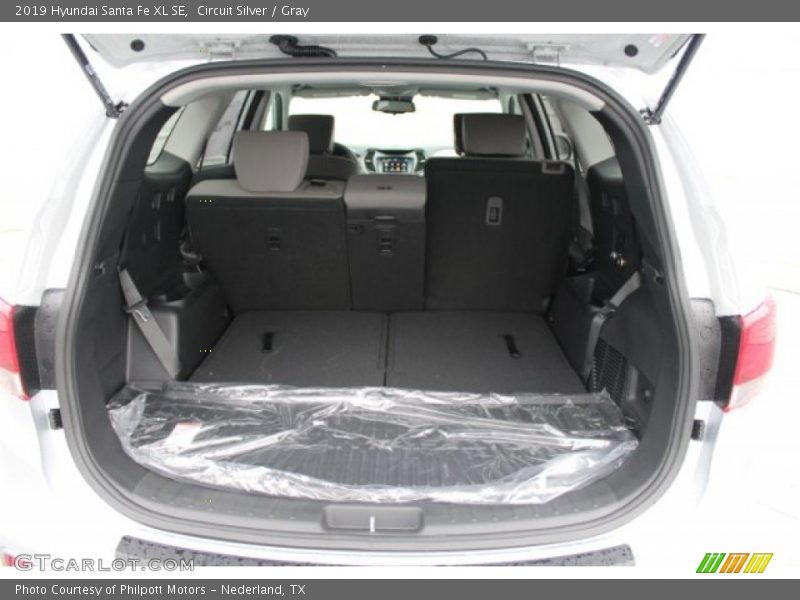 Circuit Silver / Gray 2019 Hyundai Santa Fe XL SE