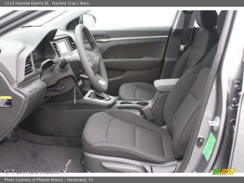 Machine Gray / Black 2019 Hyundai Elantra SE