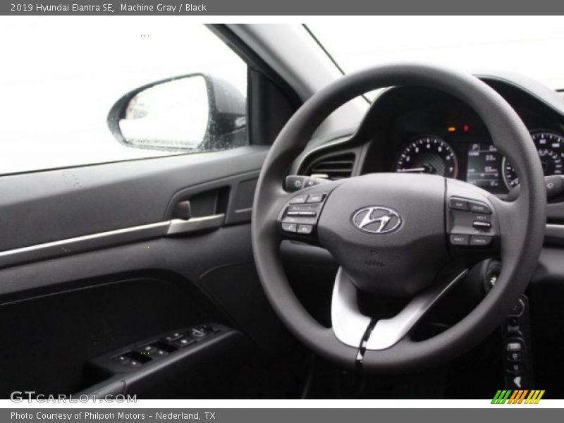 Machine Gray / Black 2019 Hyundai Elantra SE