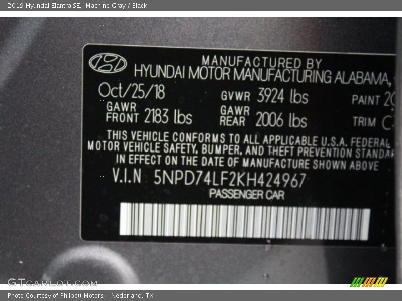 Machine Gray / Black 2019 Hyundai Elantra SE