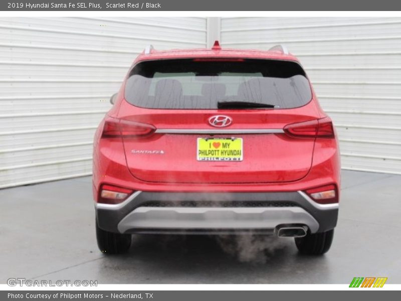 Scarlet Red / Black 2019 Hyundai Santa Fe SEL Plus