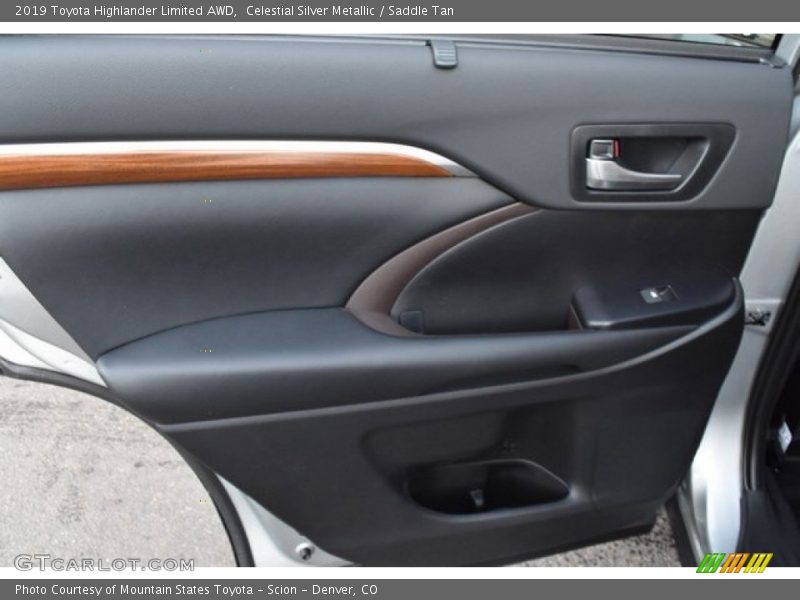 Celestial Silver Metallic / Saddle Tan 2019 Toyota Highlander Limited AWD