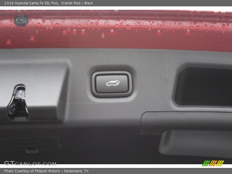 Scarlet Red / Black 2019 Hyundai Santa Fe SEL Plus