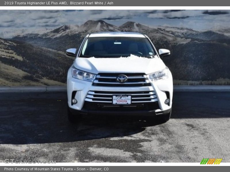 Blizzard Pearl White / Ash 2019 Toyota Highlander LE Plus AWD