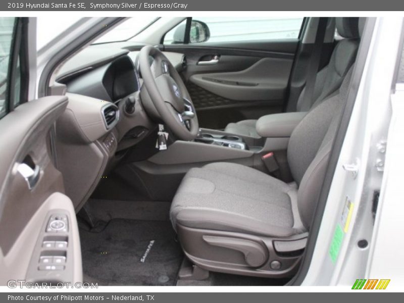 Symphony Silver / Espresso/Gray 2019 Hyundai Santa Fe SE