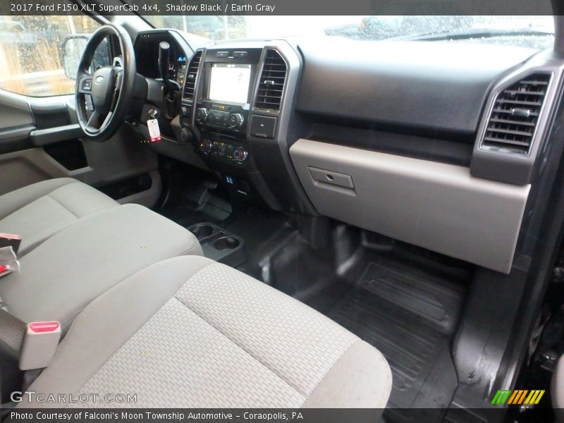 Shadow Black / Earth Gray 2017 Ford F150 XLT SuperCab 4x4