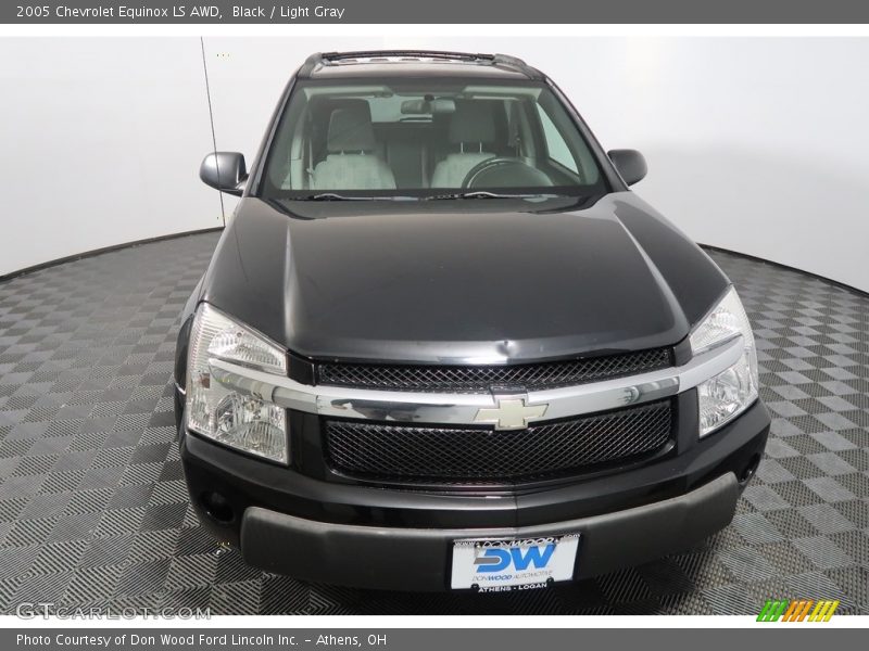 Black / Light Gray 2005 Chevrolet Equinox LS AWD