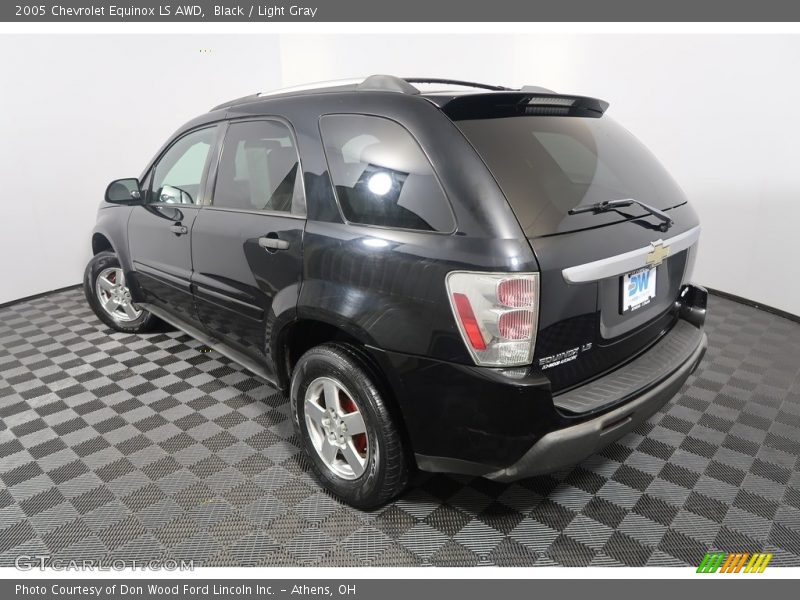 Black / Light Gray 2005 Chevrolet Equinox LS AWD