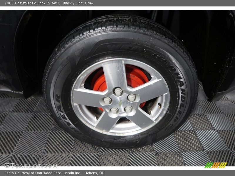 Black / Light Gray 2005 Chevrolet Equinox LS AWD
