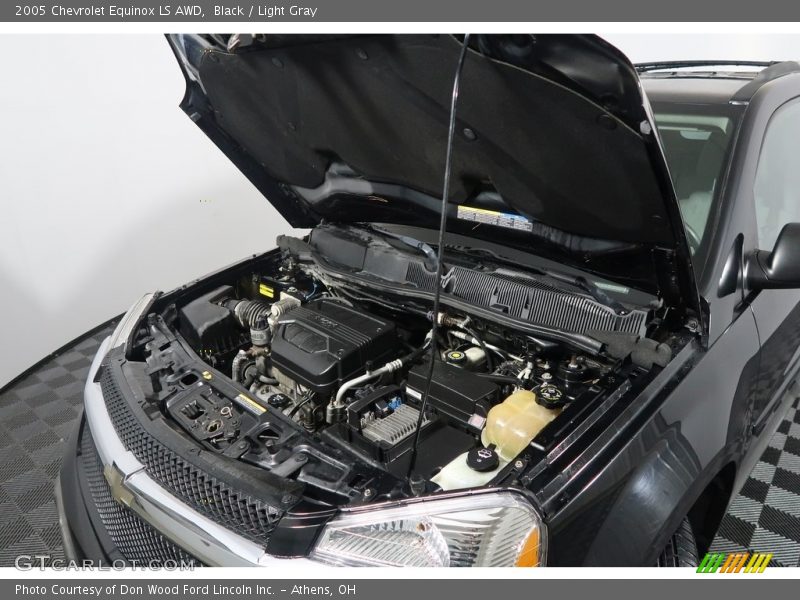 Black / Light Gray 2005 Chevrolet Equinox LS AWD