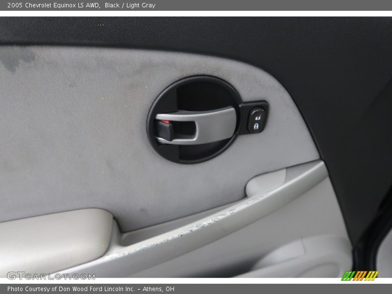 Black / Light Gray 2005 Chevrolet Equinox LS AWD