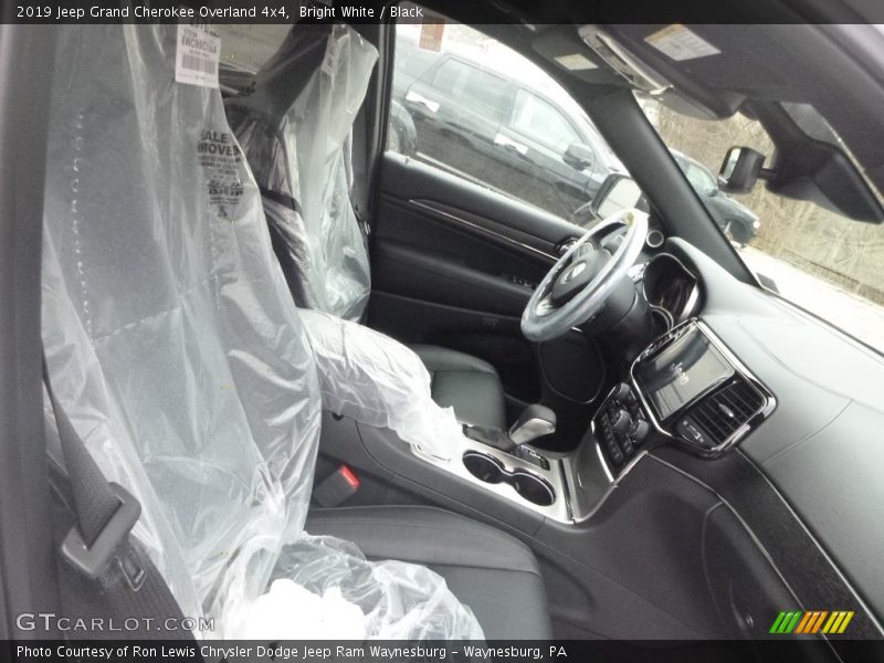 Bright White / Black 2019 Jeep Grand Cherokee Overland 4x4