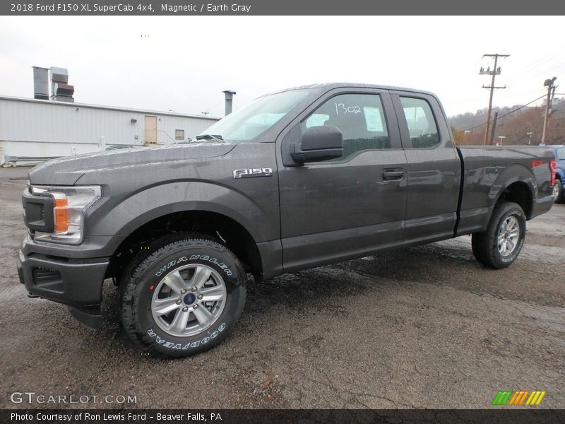 Magnetic / Earth Gray 2018 Ford F150 XL SuperCab 4x4