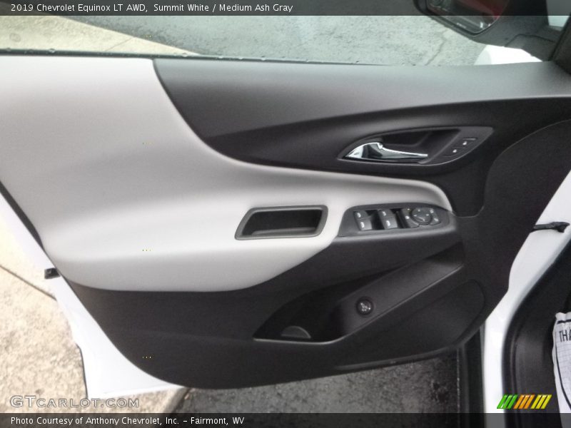 Summit White / Medium Ash Gray 2019 Chevrolet Equinox LT AWD