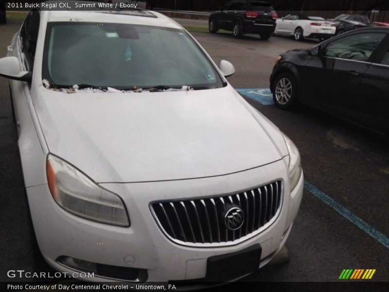 Summit White / Ebony 2011 Buick Regal CXL