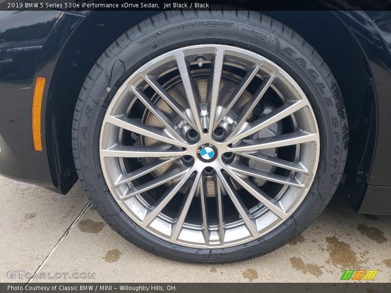  2019 5 Series 530e iPerformance xDrive Sedan Wheel