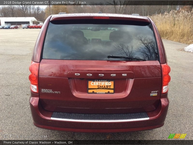 Octane Red Pearl / Black 2018 Dodge Grand Caravan GT