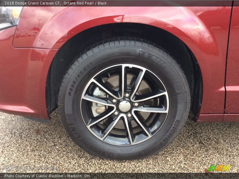 Octane Red Pearl / Black 2018 Dodge Grand Caravan GT