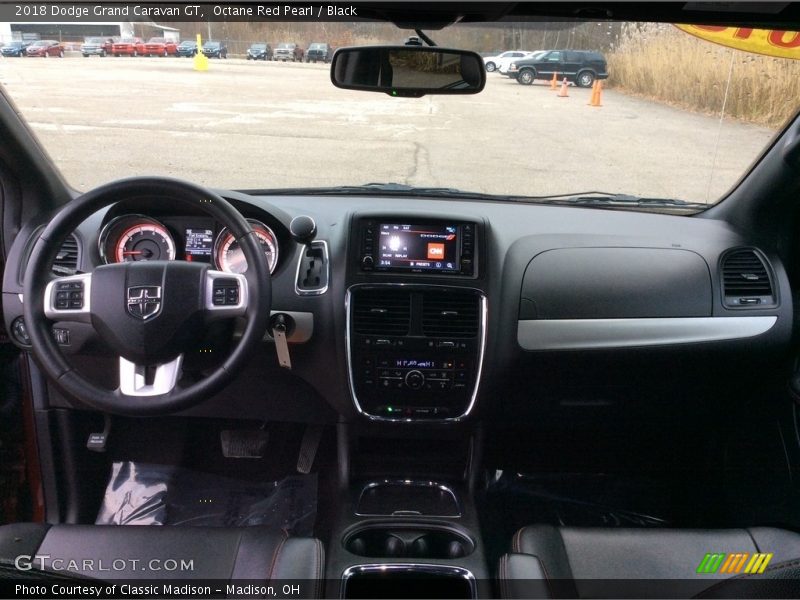 Octane Red Pearl / Black 2018 Dodge Grand Caravan GT