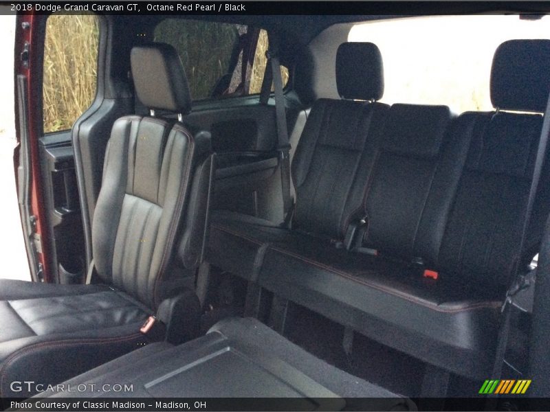 Octane Red Pearl / Black 2018 Dodge Grand Caravan GT