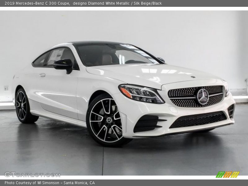 Front 3/4 View of 2019 C 300 Coupe