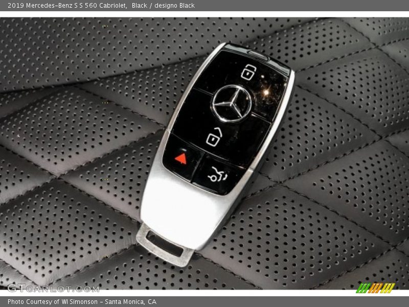 Keys of 2019 S S 560 Cabriolet