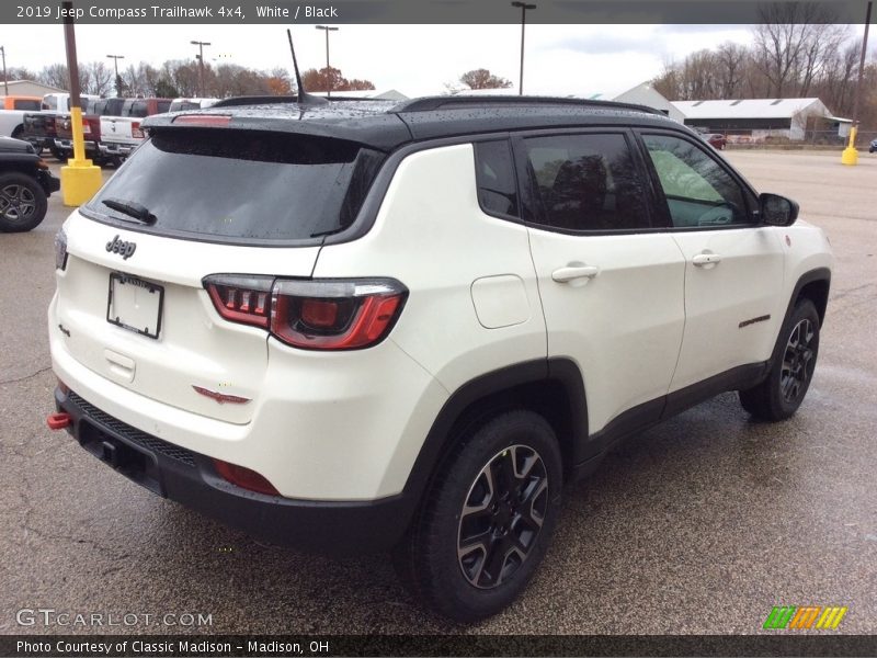 White / Black 2019 Jeep Compass Trailhawk 4x4