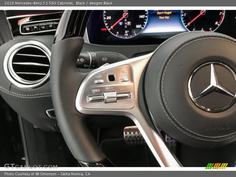  2019 S S 560 Cabriolet Steering Wheel