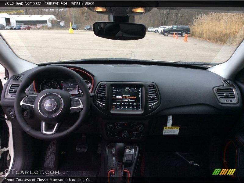 Dashboard of 2019 Compass Trailhawk 4x4