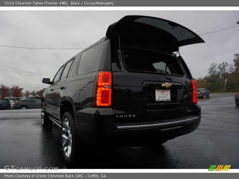 Black / Cocoa/Mahogany 2019 Chevrolet Tahoe Premier 4WD