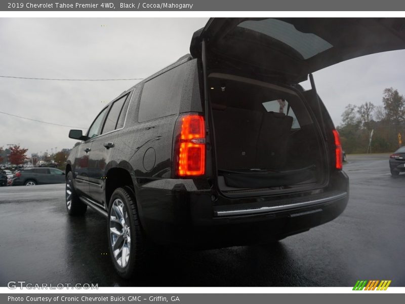 Black / Cocoa/Mahogany 2019 Chevrolet Tahoe Premier 4WD